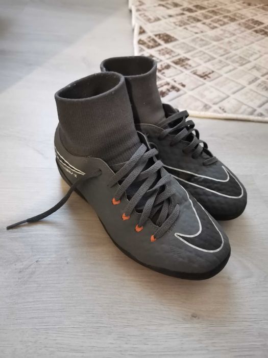 Оригинални стоношки Nike