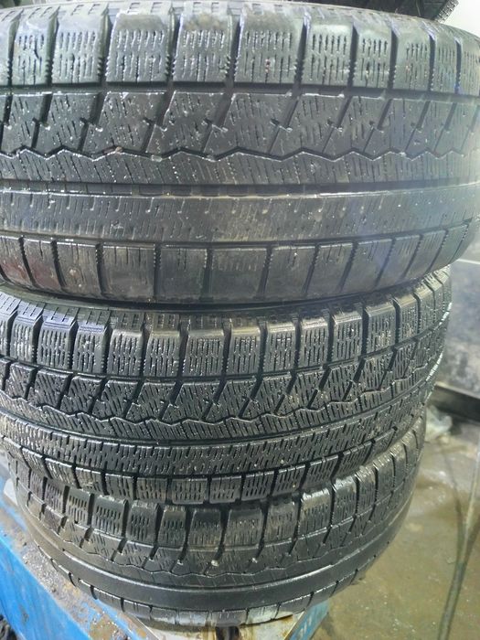Продам комплект 185 60 r15