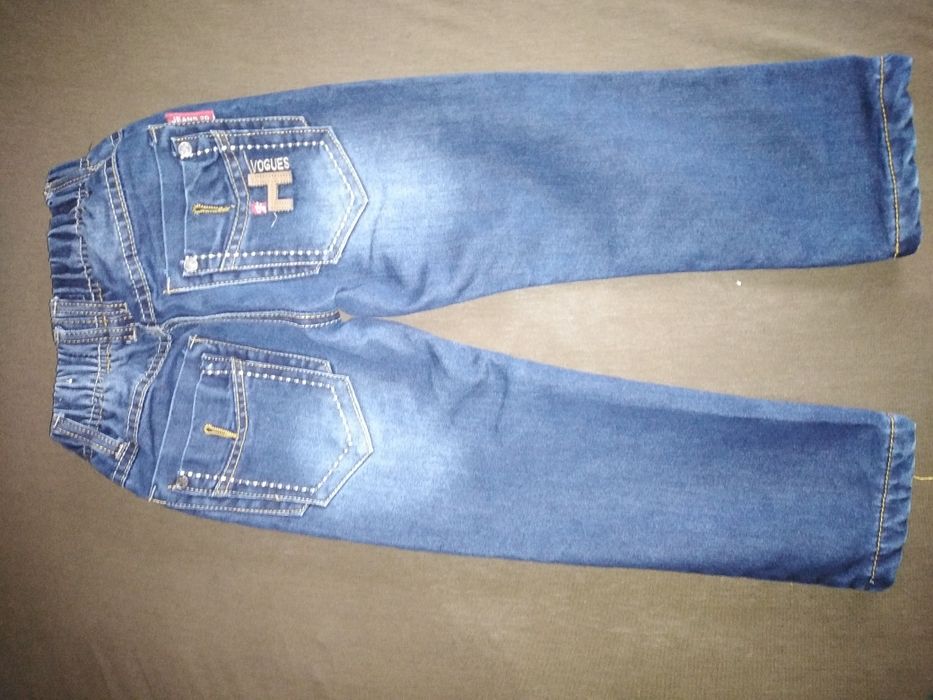 Детски дънки за 3 год.