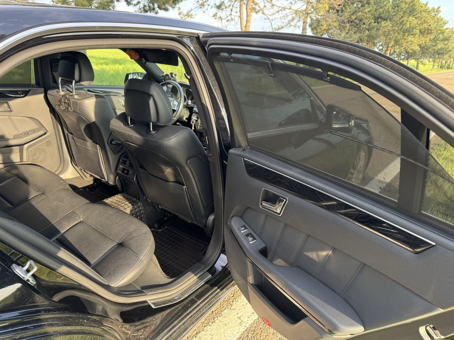 Mercedes Benz - E KLASSE - 350 AMG - FULL