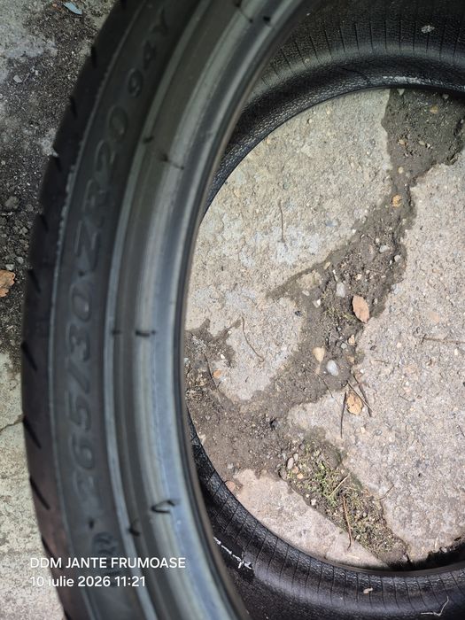 265 30 20 O BUCATA Anvelopa de vară Pirelli P Zero