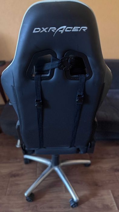 Геймърски стол DXRacer - Prince нов