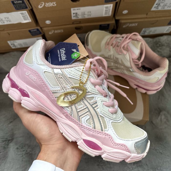 Asics GEL NYC Pink