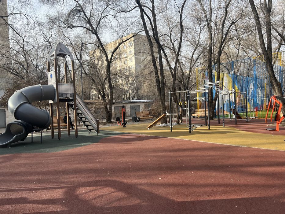 Продам квартиру, пр. Достык 107