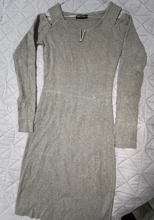 Дамска рокля по тялото