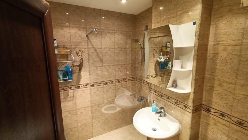 Дава се под наем Тристаен апартамент в София, Люлин 9 - 85 кв.м за 697.17 € - Снимка #9