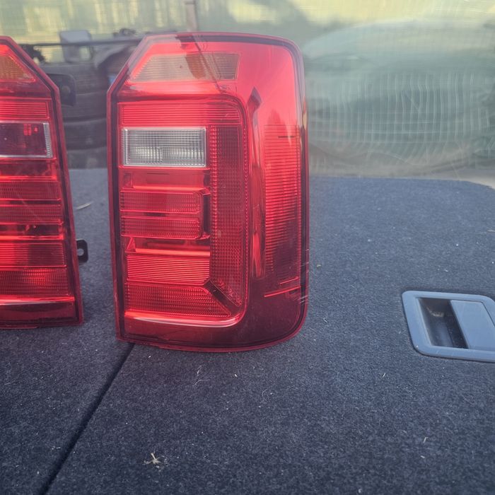 Стопове за  VW CADDY  ляв и десен