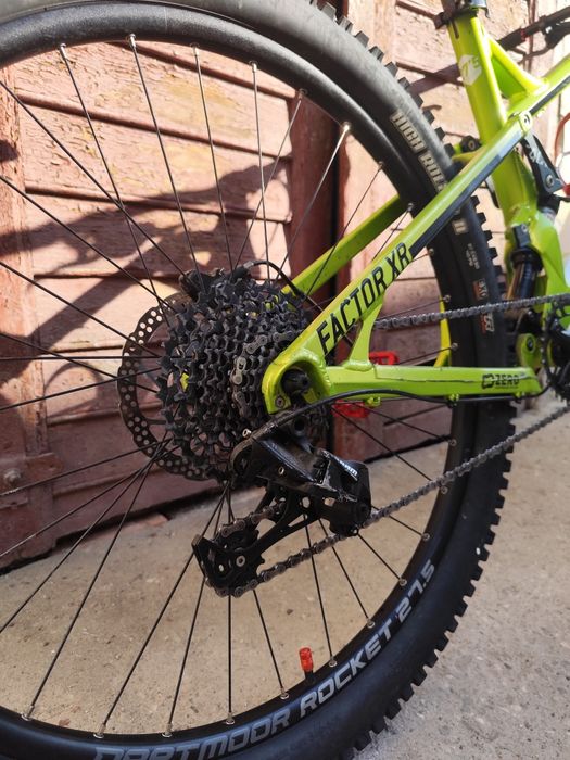 Bicicleta Mondraker Factor XR