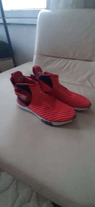 маратонки Nike размер 42,5