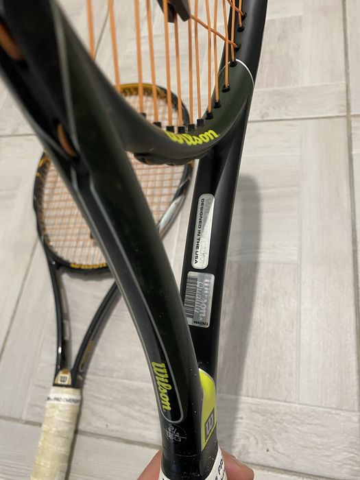 Vand 1 rachete tenis camp wilson