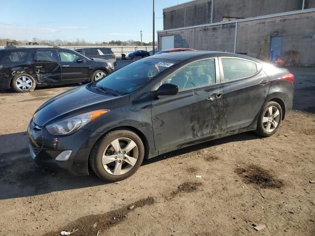 Hyundai Elantra 2013г запчасти