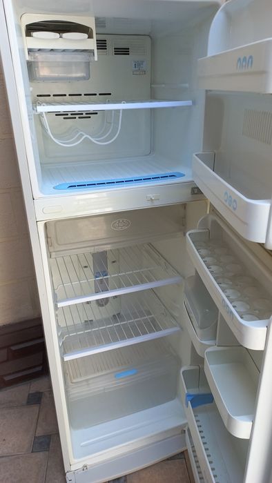 Холодильник Стиральная машина LG