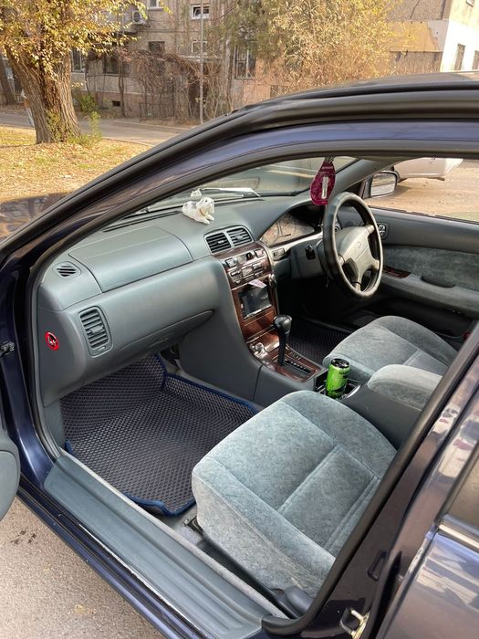 Продам Ниссан сеферу