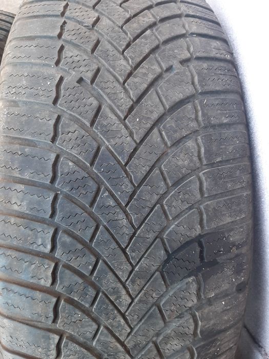 Продам шины. 235/55/20 бриджестон
