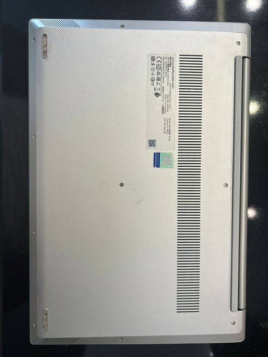 Lenovo IdeaPad S340-15API в отлично състояние.