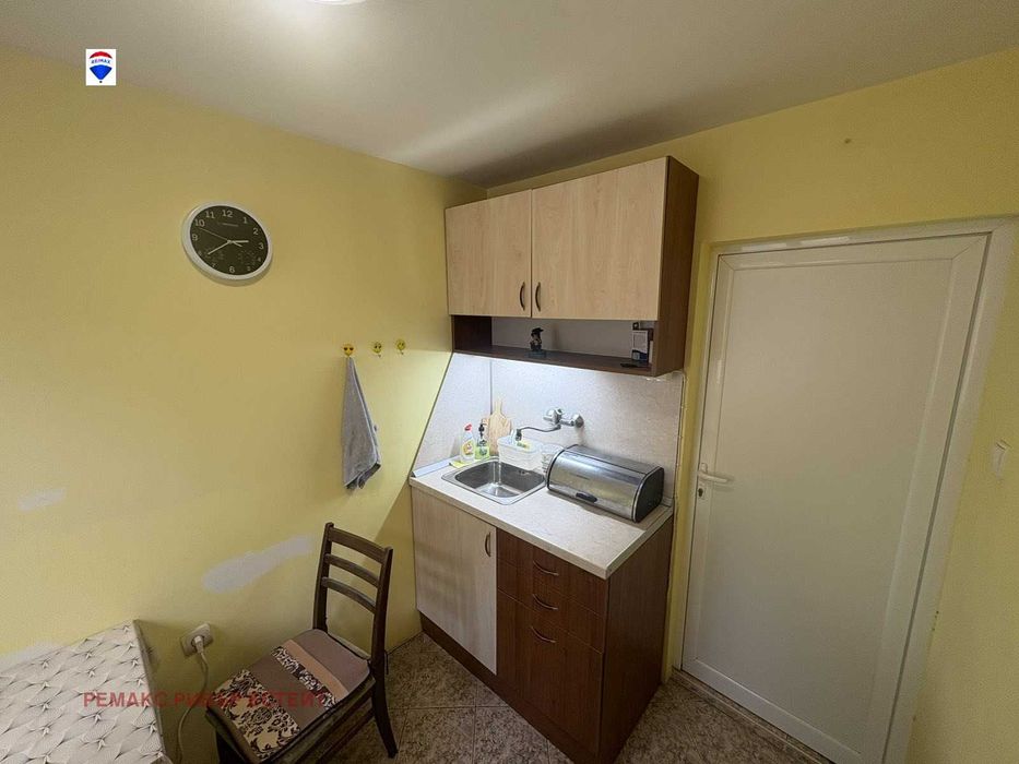 Продава се Къща в Русе, Център - 38 кв.м за 1093 €/кв.м - Снимка #3