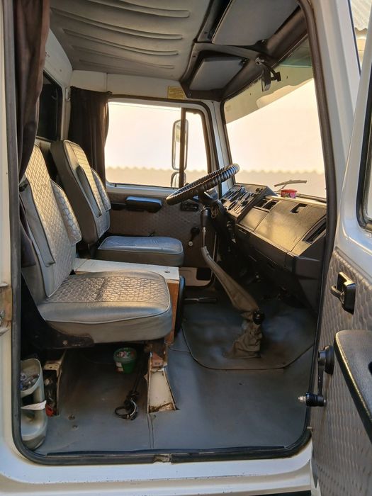 Gaz 3307 mashina sotiladi