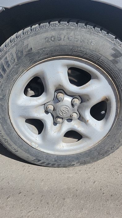 Продам диски с резиной