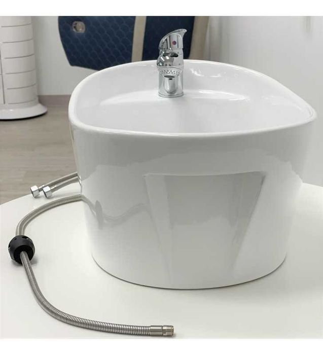 Вана за педикюр Isla- бяла/черна