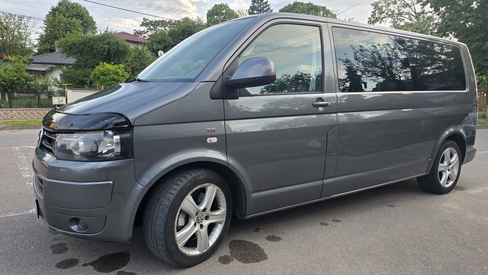 Volkswagen Transporter T5 4Motion * 2.0 TDI * An 2011 * Tracțiune Integrala 4x4 * Cutie Automata * Dublu cabina 5 Locuri * Extralung * Euro 5