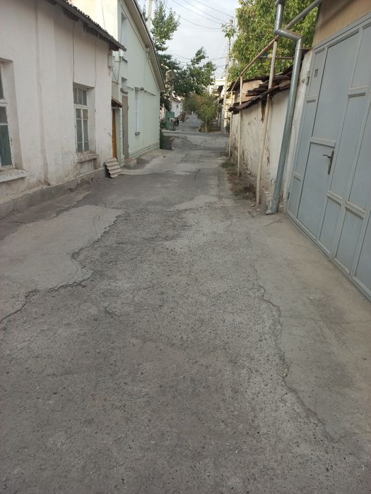 Продаётся Участок 1-соток Фасад:5-метр под Застройку в тупике Ракат