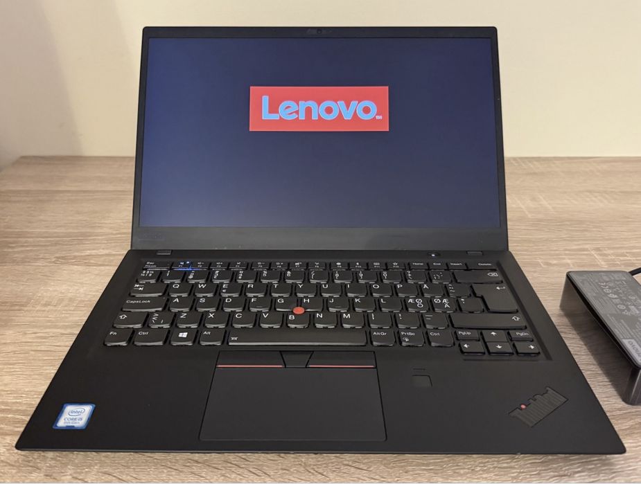 Laptop Lenovo X1 Carbon - Ultrasim ! Subtire ! i5 256GB ssd 8GB ram