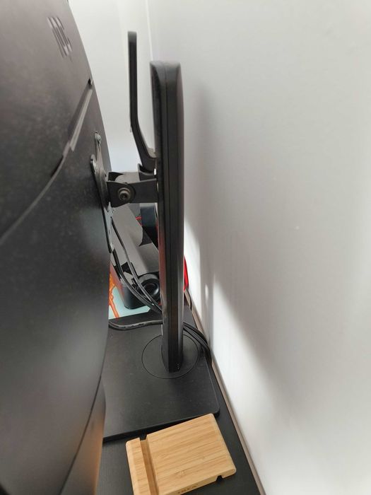 Monitor AOC 27" 1440p
