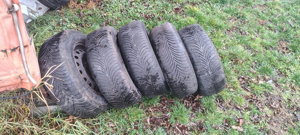 Roti Toyota cu anvelope 205 65 15