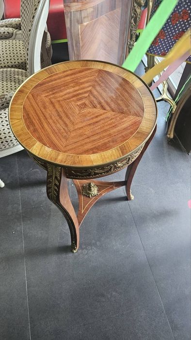 Барокова маса за кафе стил луи16ти