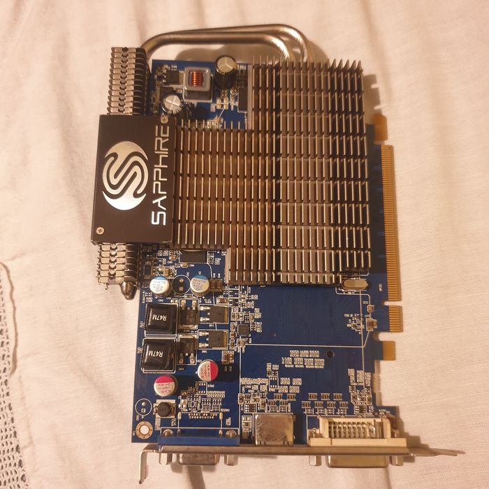 placă video   saphire ultimate 512 mb