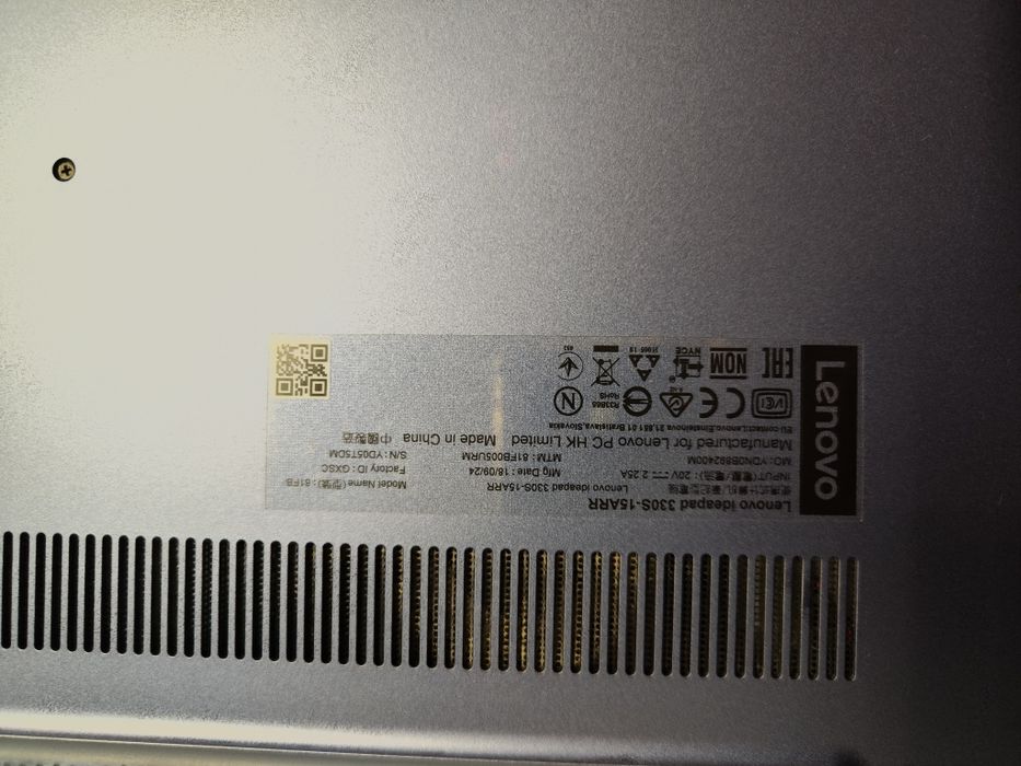 Lenovo, 256GB SSD, 12 GB RAM, RYZEN 5 2500U, VEGA 8