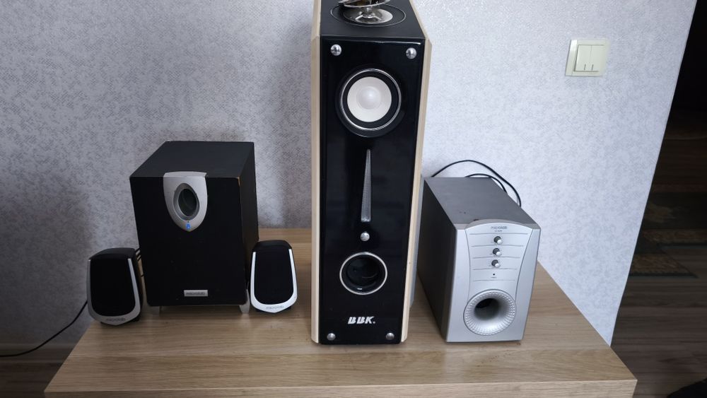 Продам акустические системы microlab, сабвуфер для ПК , рабочие.