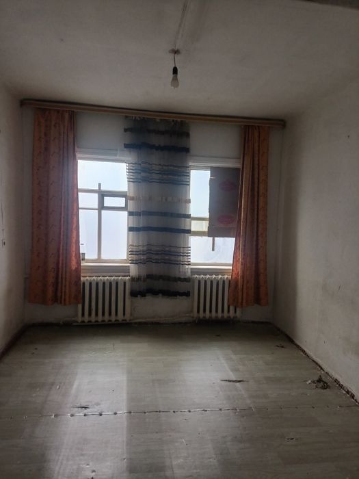 Здам пол дома в районе Саяхата