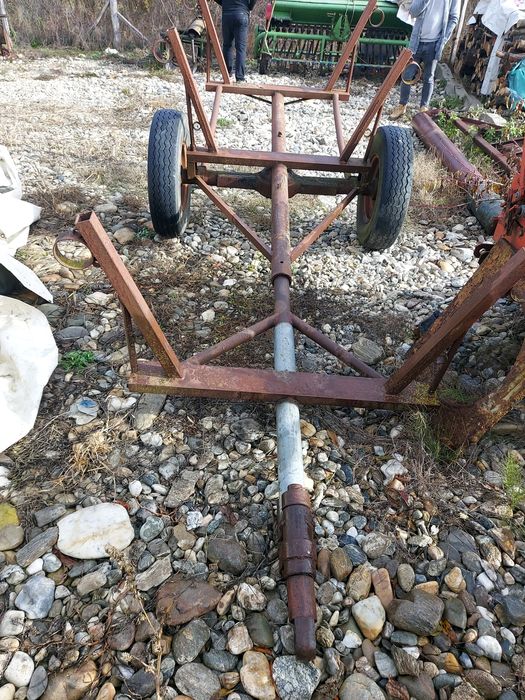 Carut tractor pe roti pe 16