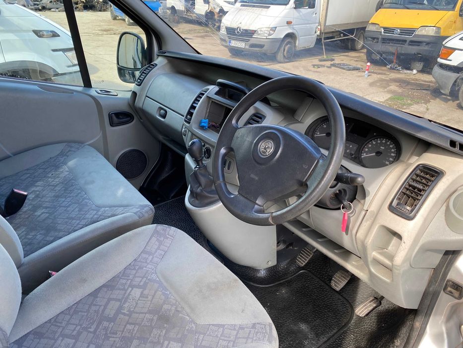 DEZMEMBREZ OPEL VIVARO 1.9 DTI 74 KW 101 cp tip F9Q 2005 import UK