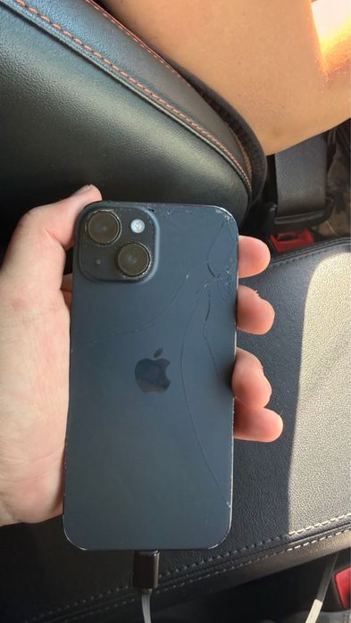 Продам IPhone 15 256GB, grey