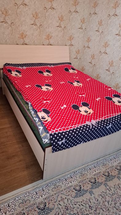 Спальный гарнитур