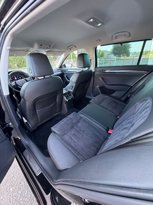 Skoda Superb  2022/Matrix/Virtual/Alcantara/Ambientale/Camera