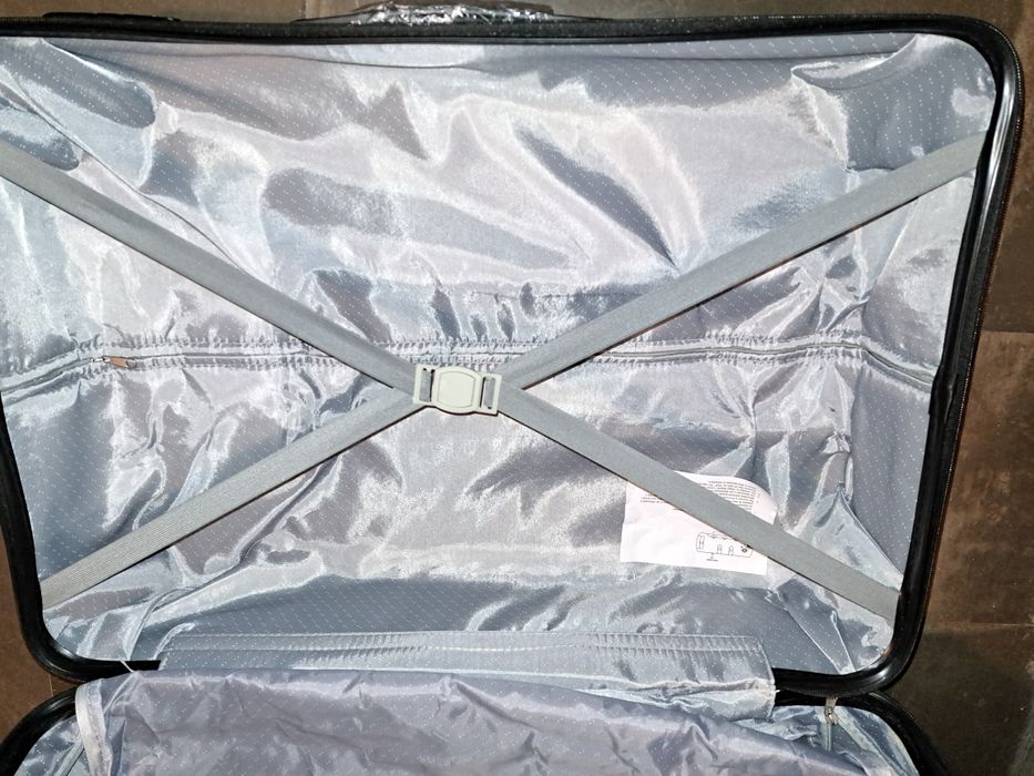 Голям куфар  ABS