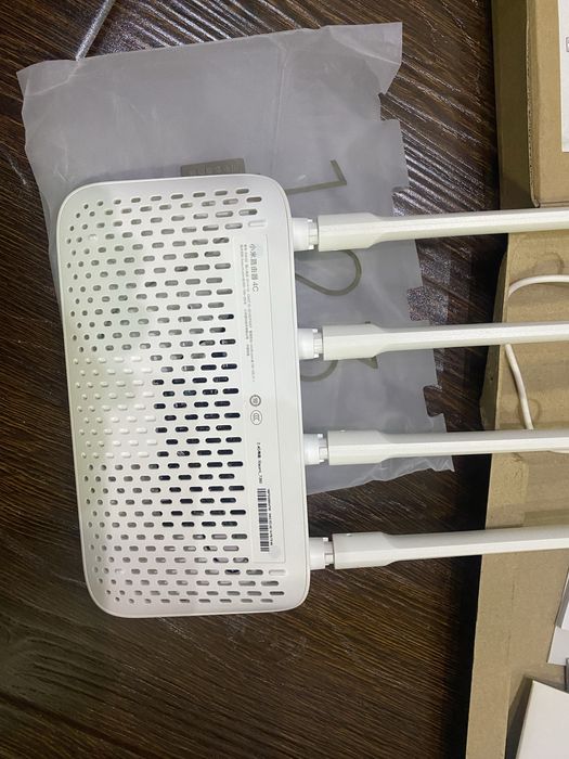 Wi-Fi роутер Xiaomi Mi Router 4C новый