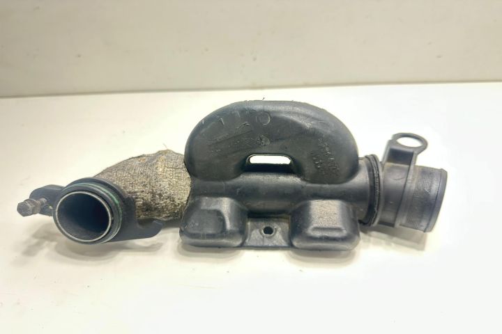 Furtun admisie aer  4026003524 Ford C-Max prima generatie seria