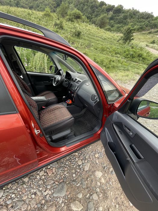 Сузуки SX4 в отличном состоянии