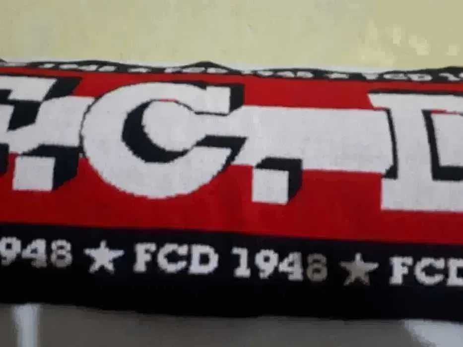 Dinamo Bucuresti fular de colectie pentru suporteri