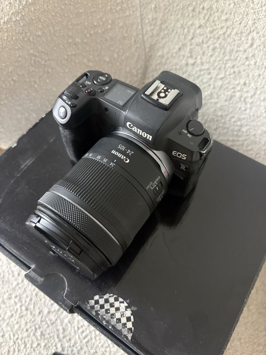 Фотоаппарат полнокадровый CANON EOS R