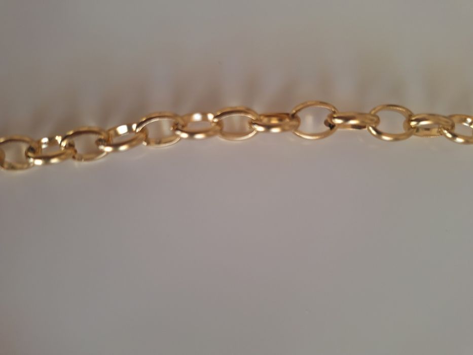 Комплект от колие, гривна и обеци