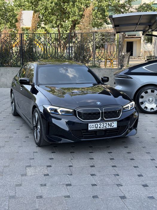 Bmw i3 40 L night sport
