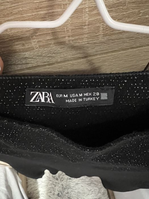 Черна рокля Zara