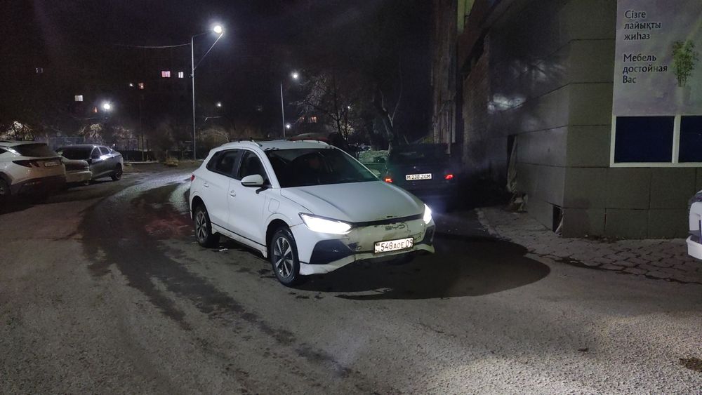 BYDE2  электромобиль