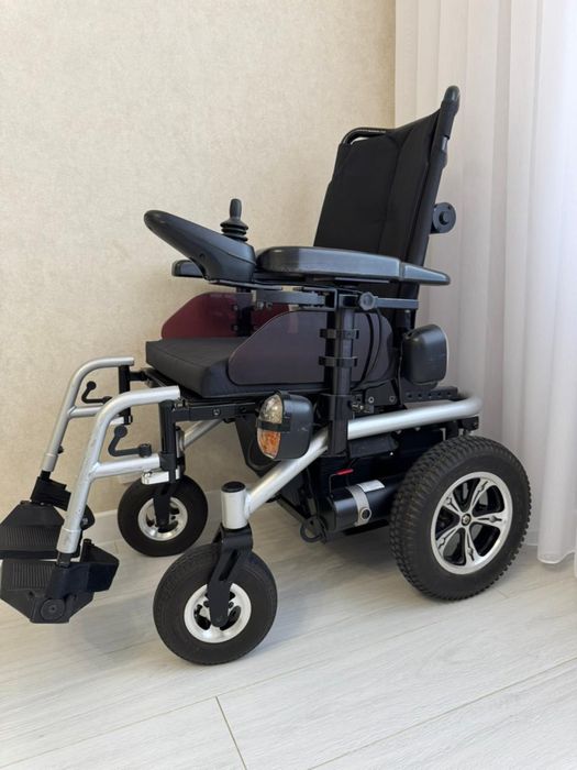 Инвалидная электроколяска