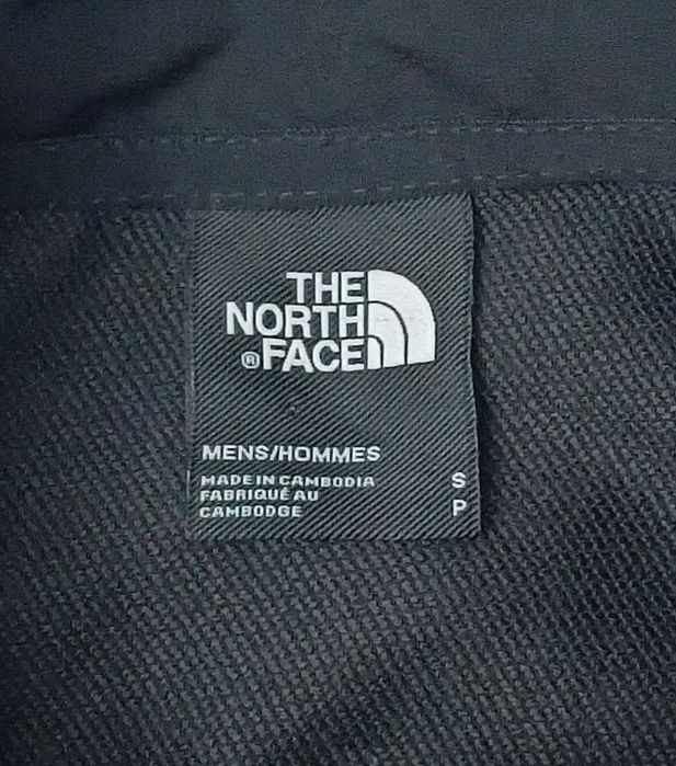 The North Face Softshell Jacket оригинално яке S спорт туризъм планина черно яке